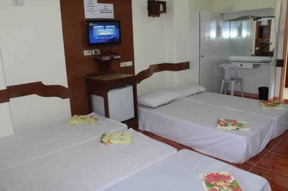 Golden Stallion Suites Кагаян де Оро Екстериор снимка